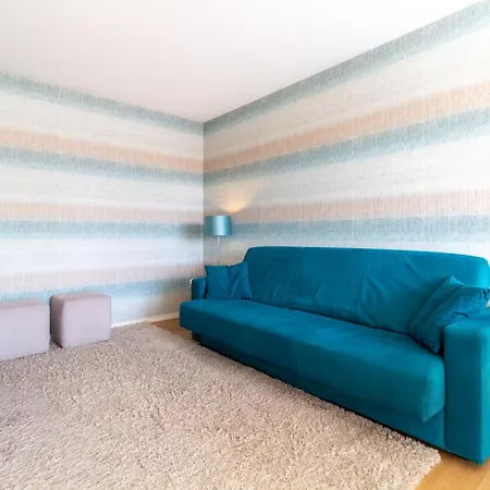 Lovelystay - Trindade Cozy פורטו