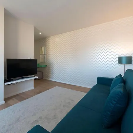 Lovelystay - Trindade Cozy Apartment *